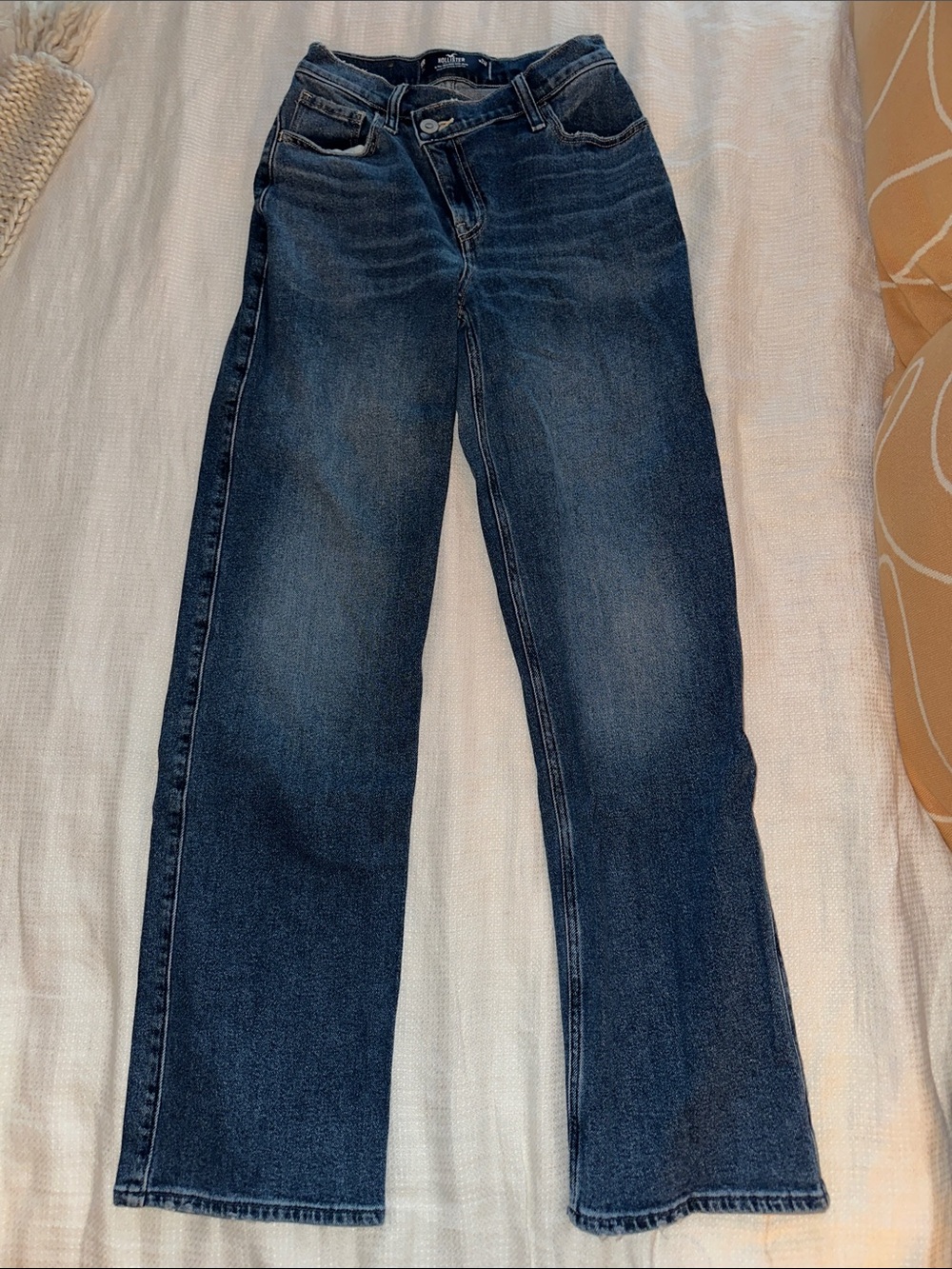 Hollister Ultra High Rise Dad Jean